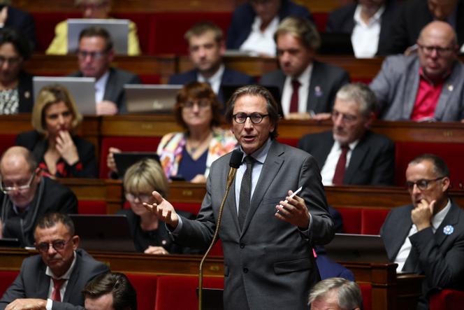 Deputado socialista Jérôme Guedj, na Assembleia Nacional, 12 de novembro de 2025.