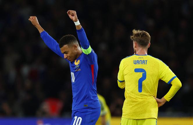 كيليان مبابي بعد تسجيله هدفًا في مباراة فرنسا ضد أوكرانيا.