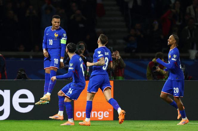 المنتخب الفرنسي بقيادة كليان مبابي يفوز على أوكرانيا 4-0 ويضمن تأهله لكأس العالم 2026.