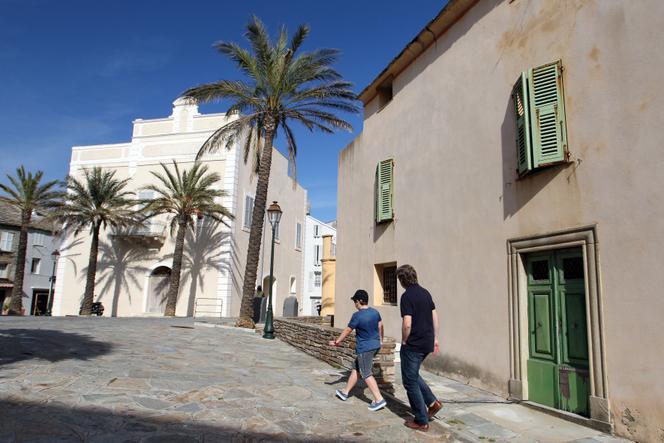 Dans le petit port d’Erbalunga, près de Bastia (Haute-Corse), le 12 avril 2015.