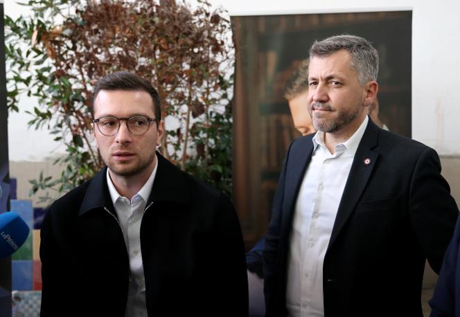 Jordan Bardella, le président du Rassemblement national (RN), et Franck Allisio, candidat RN à la mairie, à Marseille, le 8 novembre 2025.