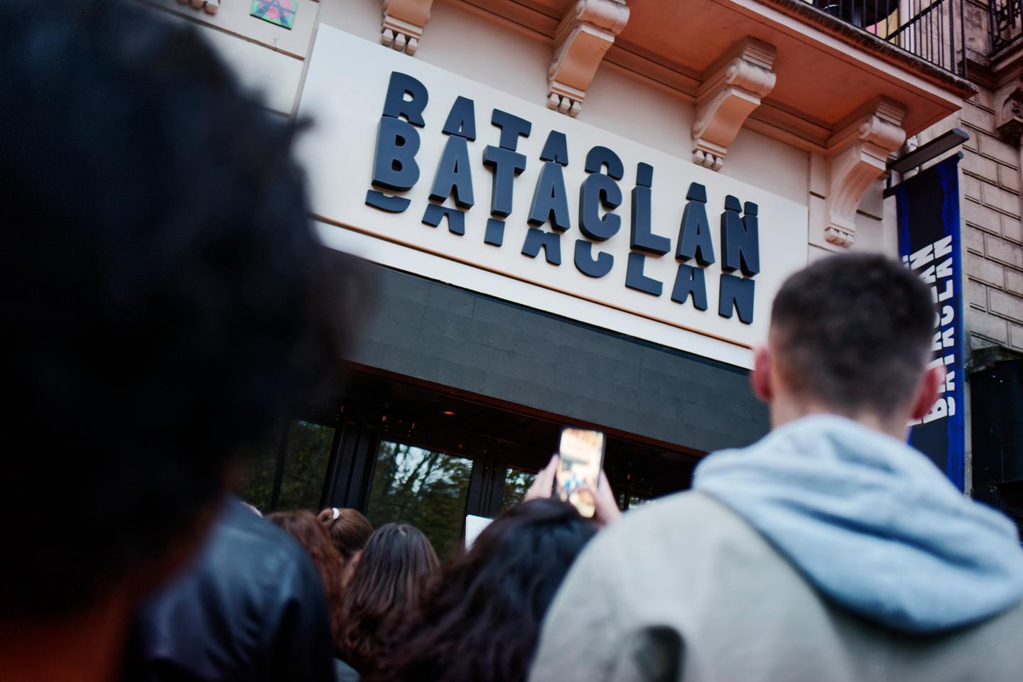 Â«Â Les rÃ©fÃ©rences quotidiennes au Bataclan sur les rÃ©seaux sociaux rÃ©vÃ¨lent...
