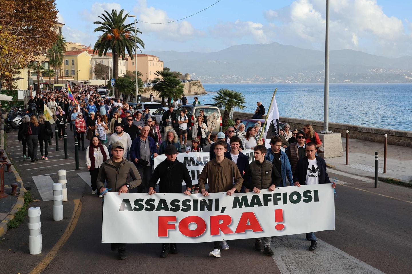 « Assassins, mafieux, dehors » : rare mobilisation en Corse contre la mafia