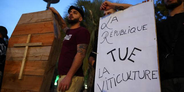 French government unveils rescue plan for struggling wine industry