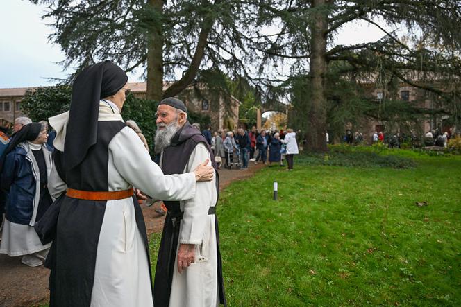 Brother Benjamin, 101 years old, November 13, at Bellefontaine, at the community farewell tea party.