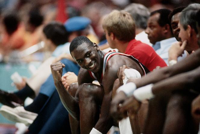 Michael Jordan, dans une image extraite du documentaire « La folle histoire de Nike », d’Hélène Gombert et Romain Vitiello.