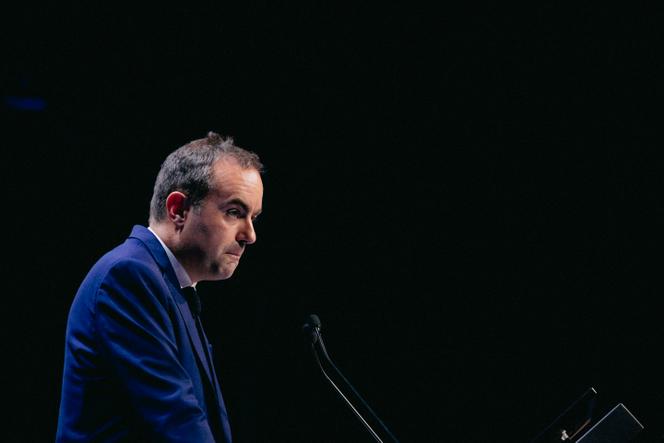 Le premier ministre, Sébastien Lecornu, à Albi, le 14 novembre 2025.
