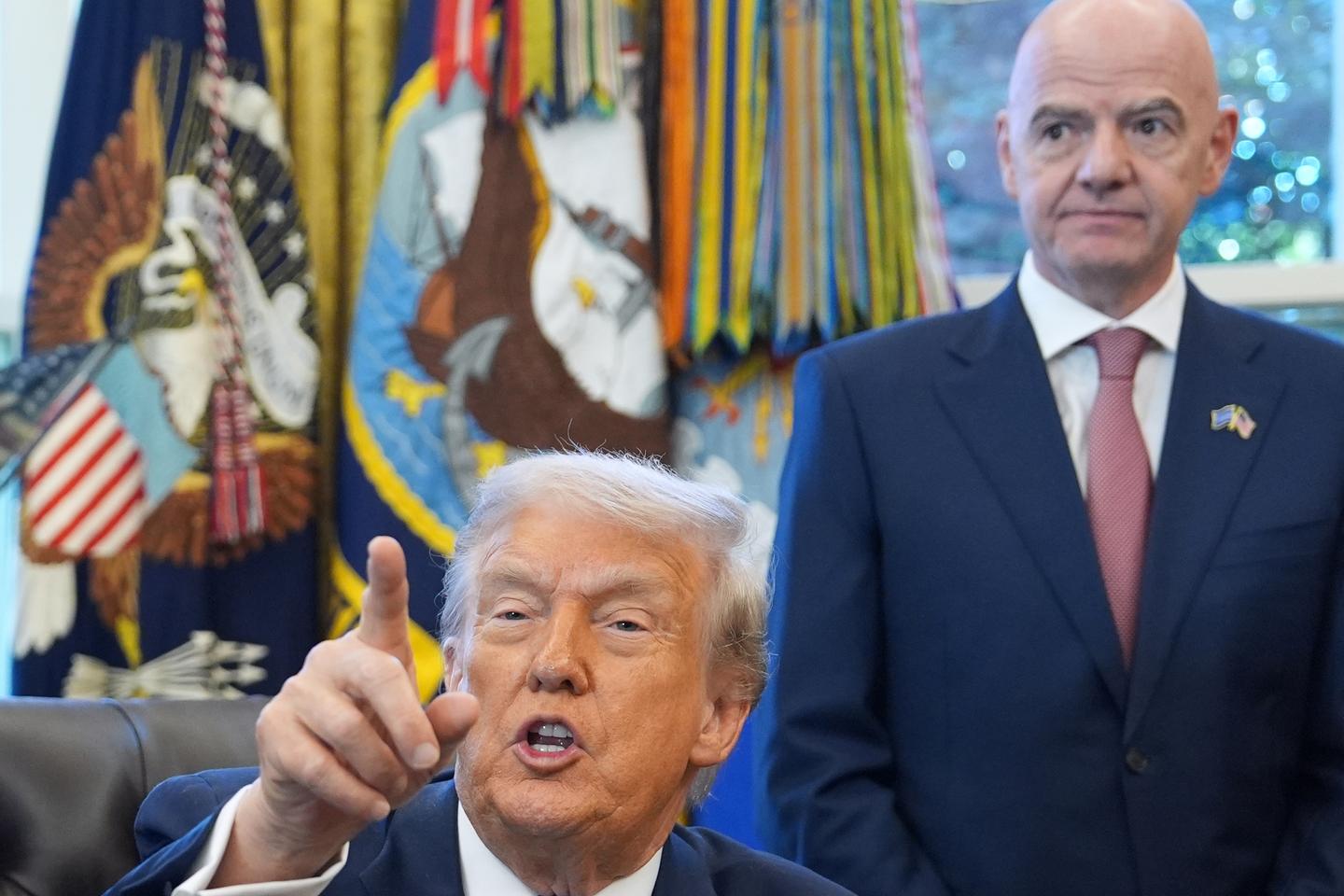 Coupe du monde de foot 2026 : Donald Trump promet d’accélérer le traitement des demandes de visas des supporteurs