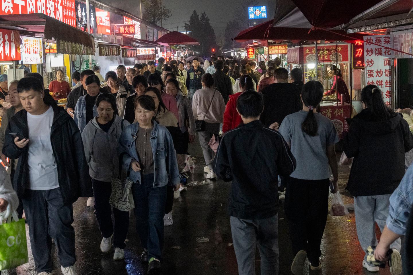 A Zhengzhou, en Chine, les saisonniers précaires de l’« iPhone City »