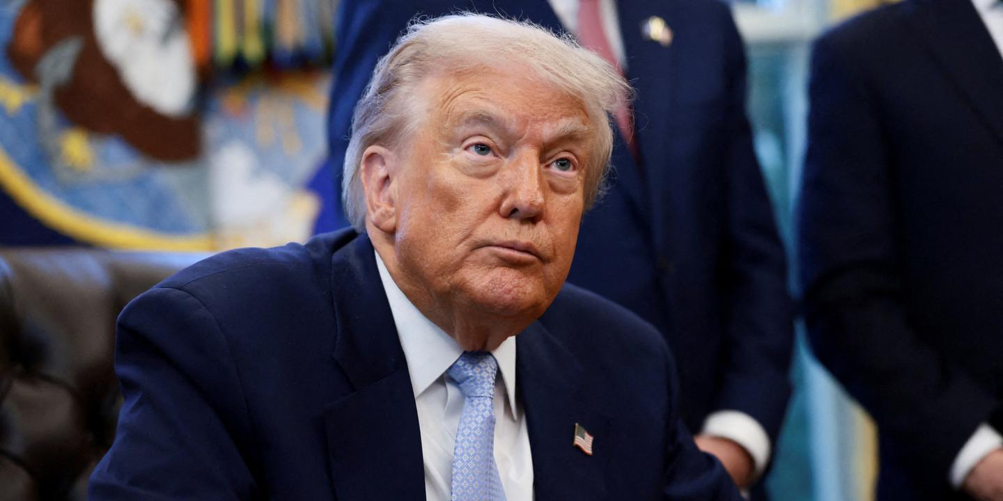 Donald Trump promulgue la loi rendant public le dossier Epstein