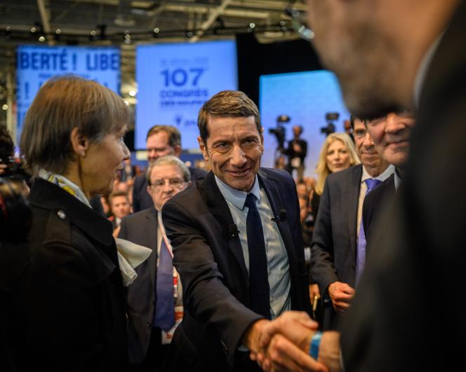 David Lisnard, mayor of Cannes (Alpes-Maritimes) and president of the AMF, before the opening session of the congress of mayors, in Paris, November 18, 2025.