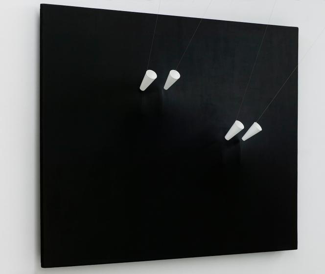 « Mur magnétique » (1972), de Takis.