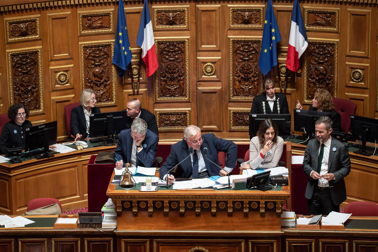 Budget 2026Â : le SÃ©nat termine lâ€™examen du texte et ramÃ¨ne le dÃ©ficit de la...
