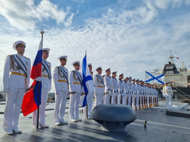 La frégate russe « Amiral Gorchkov », en escale au port de Bizerte (Tunisie), le 29 octobre 2024.
