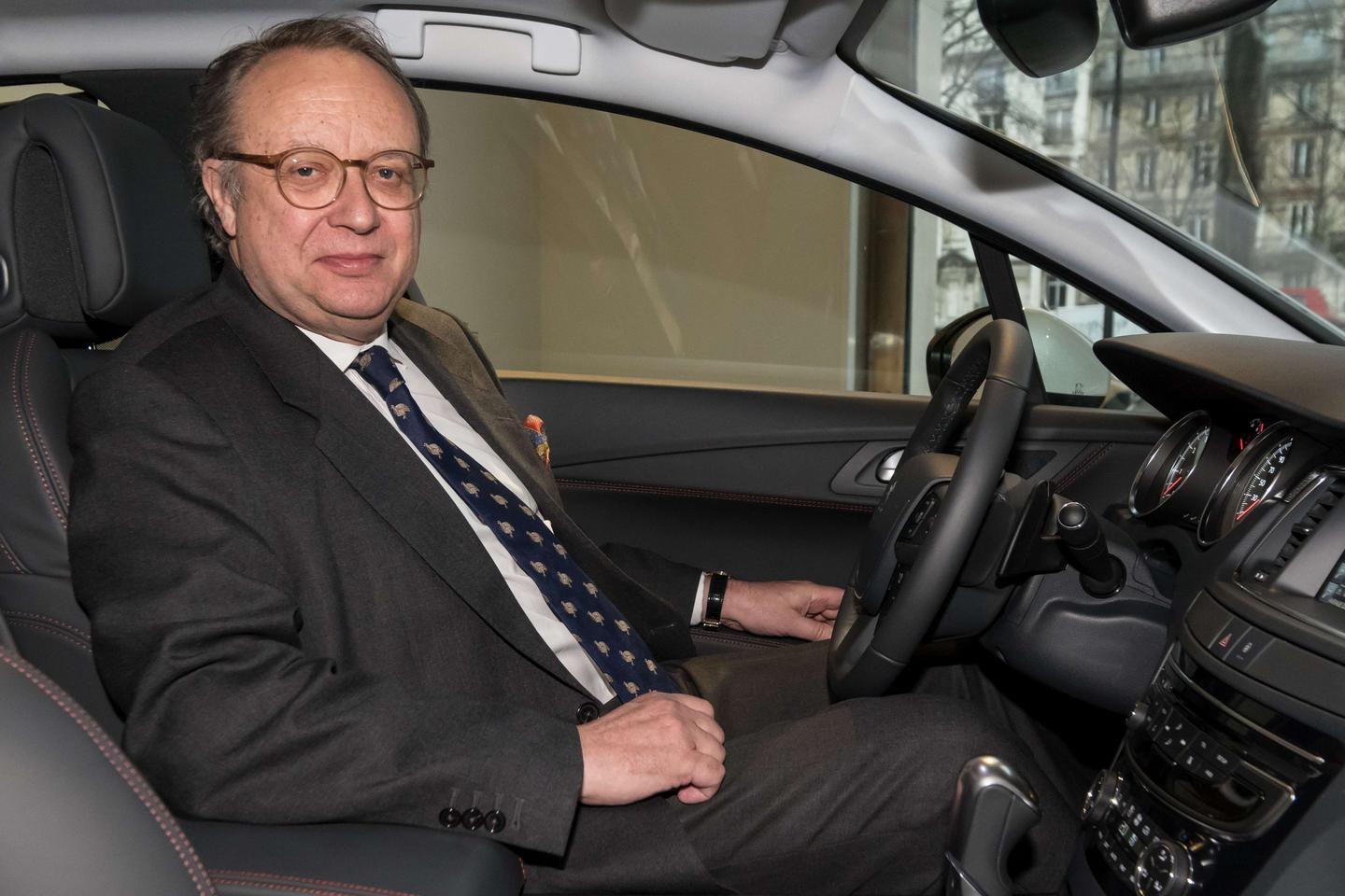 Deux Peugeot pour un seul fauteuil au conseil d’administration de Stellantis, sur fond de rivalité avec la famille Agnelli