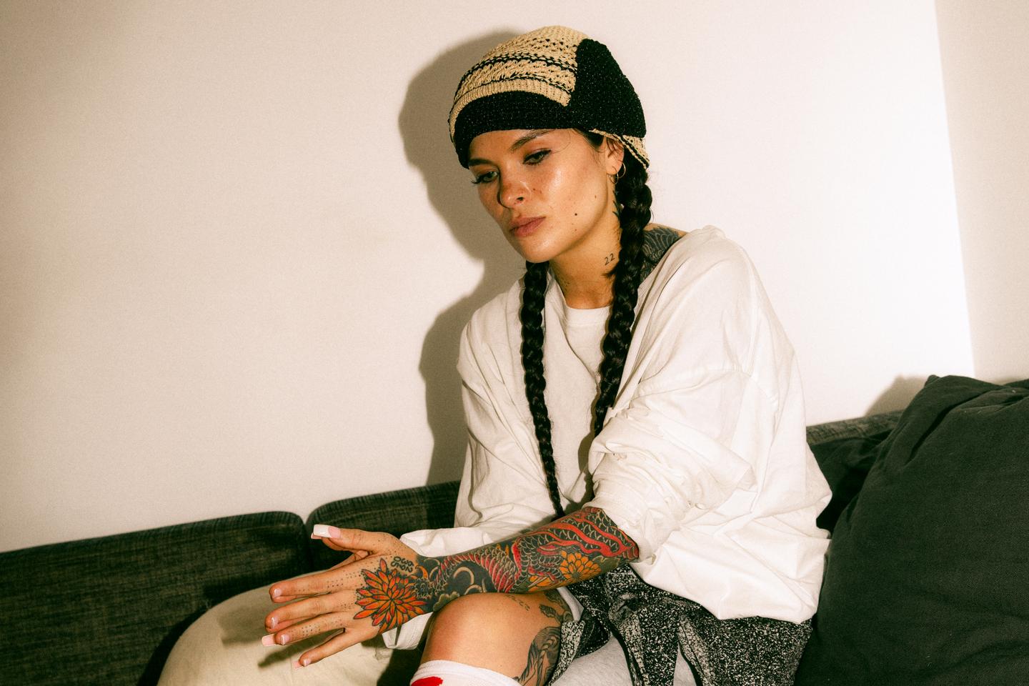 Saya Gray, une Â«Â zenÂ Â» musicienne aux sons grisants