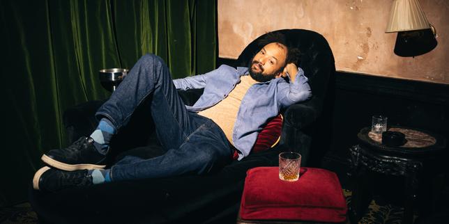 Un apéro avec Fabrice Eboué : « Mon seul militantisme, c’est le rire »