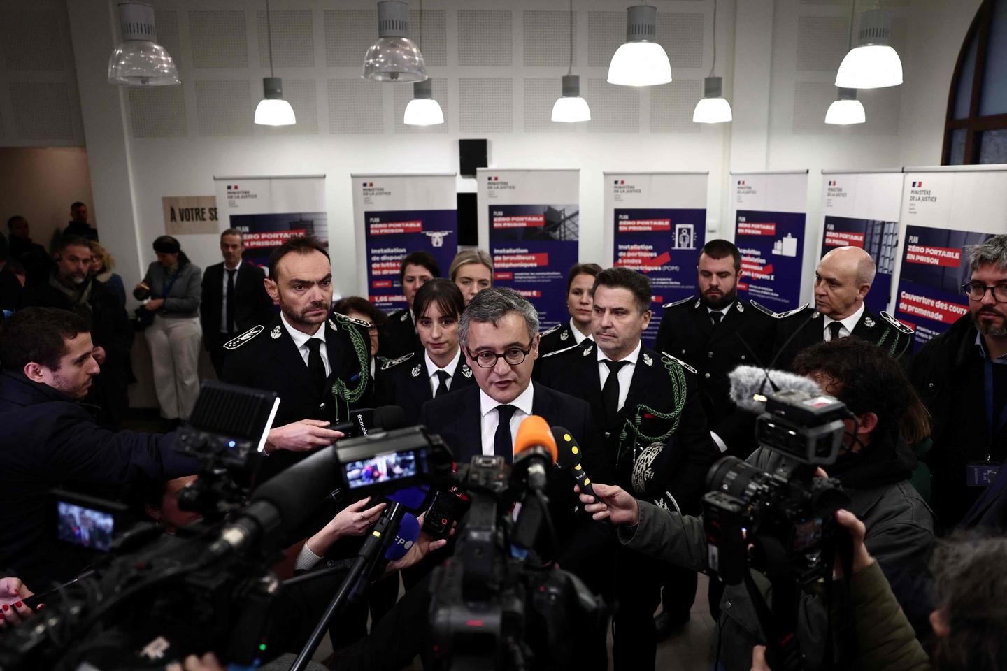 Gérald Darmanin lance un plan « zéro portable » dans six prisons