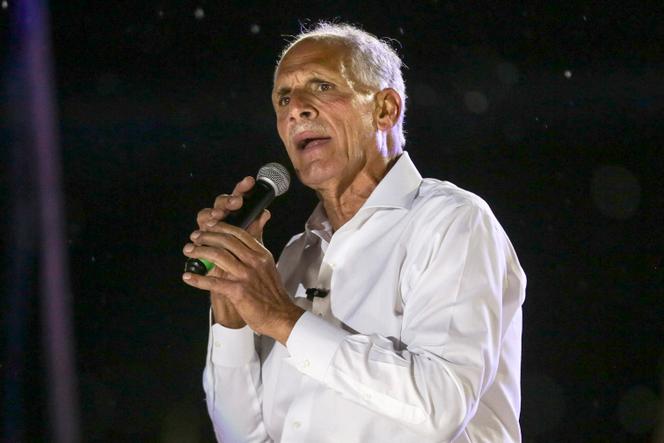 Le candidat du Parti national pour la présidentielle hondurienne, Nasry Asfura, lors d’un rassemblement politique, à Tegucigalpa, le 22 novembre 2025.