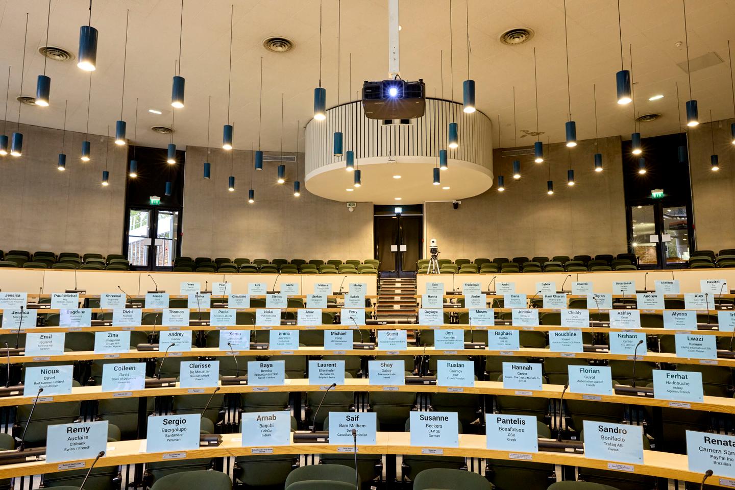 Â«Â Beaucoup de jeunes de ma gÃ©nÃ©ration ne voient pas leur carriÃ¨re comme quelque...