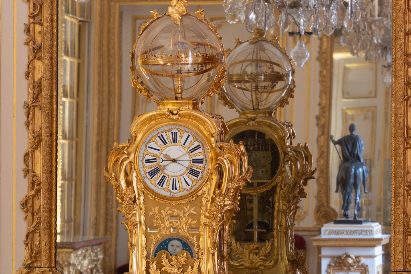 A Versailles, la pendule de Passemant retentit de nouveau après une minutieuse restauration