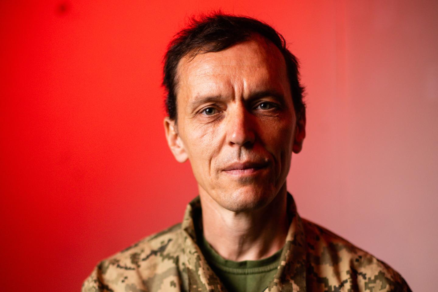 « La poésie dit que l’Ukraine existe, qu’elle se tient debout, et qu’aucun mensonge russe n’y changera rien »