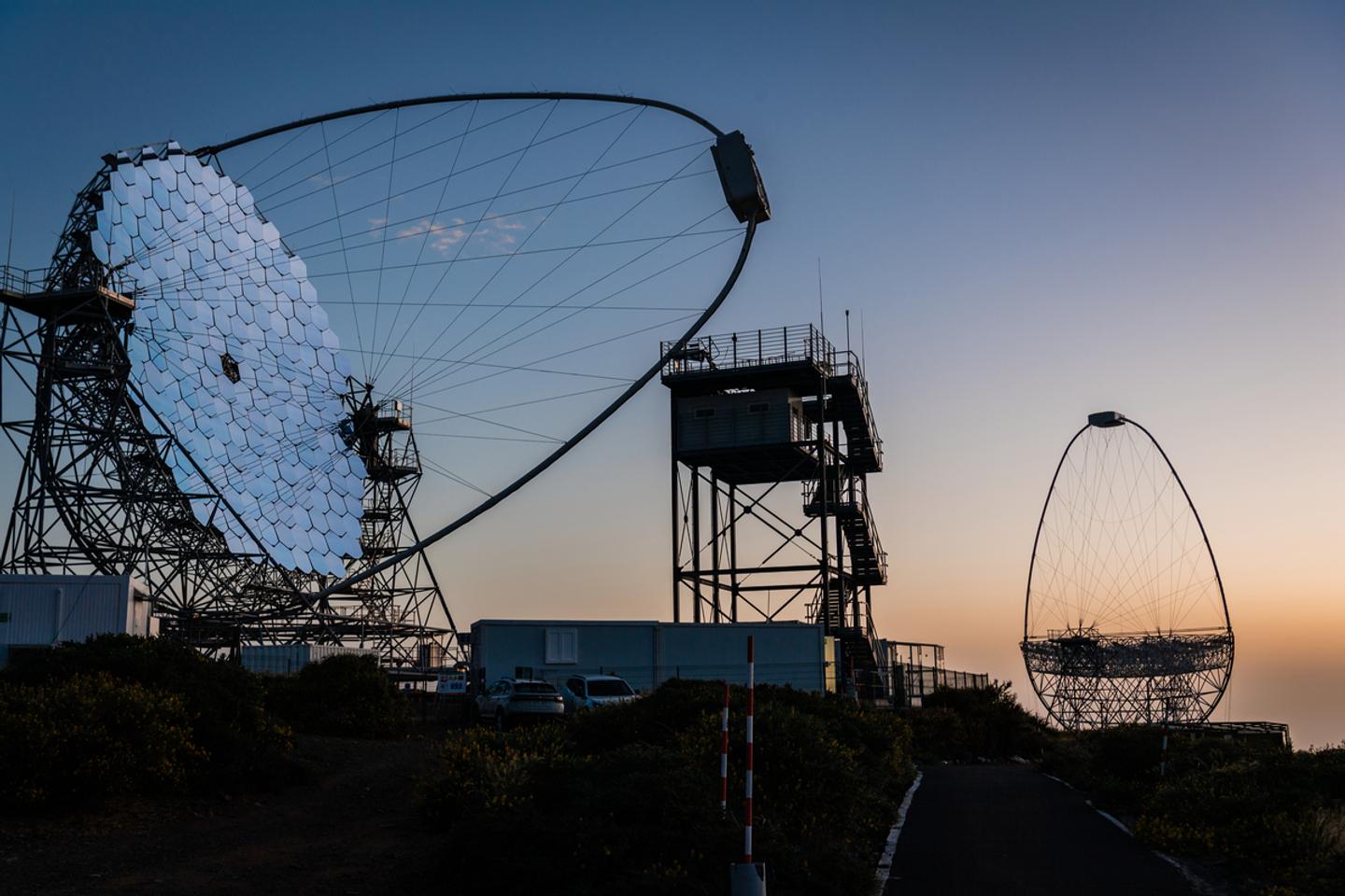 Aux Canaries, des télescopes sortent de terre pour capter les rayons gamma Aux Canaries, des télescopes sortent de terre pour capter les rayons gamma