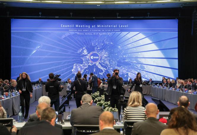 Les délégations des Etats membres lors du conseil ministériel de l’Agence spatiale européenne, le 26 novembre 2025 à Brême (Allemagne).