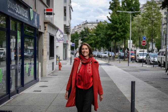 Laurence Ruffin, tête de liste d’une coalition des Ecologistes et de plusieurs forces de gauche, à Grenoble, le 25 septembre 2025.