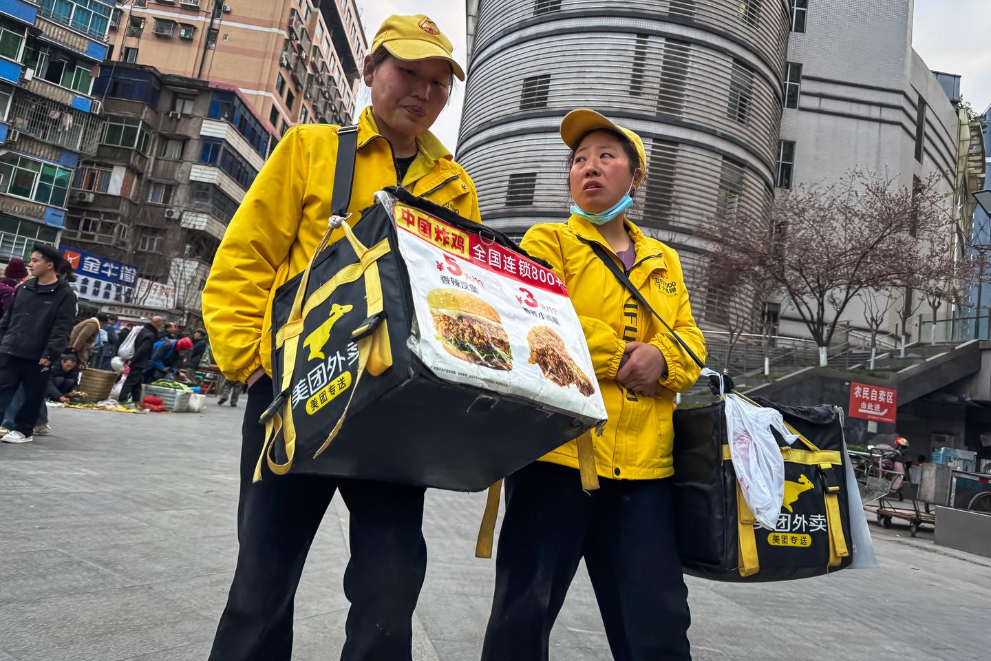 En Chine, les journées sans fin des petites mains de l’économie des plateformes