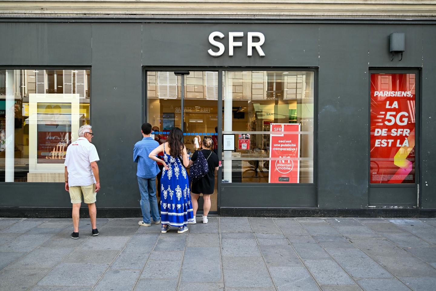 SFR, convoitÃ© par ses rivaux, continue de souffrir sur le marchÃ© des tÃ©lÃ©coms