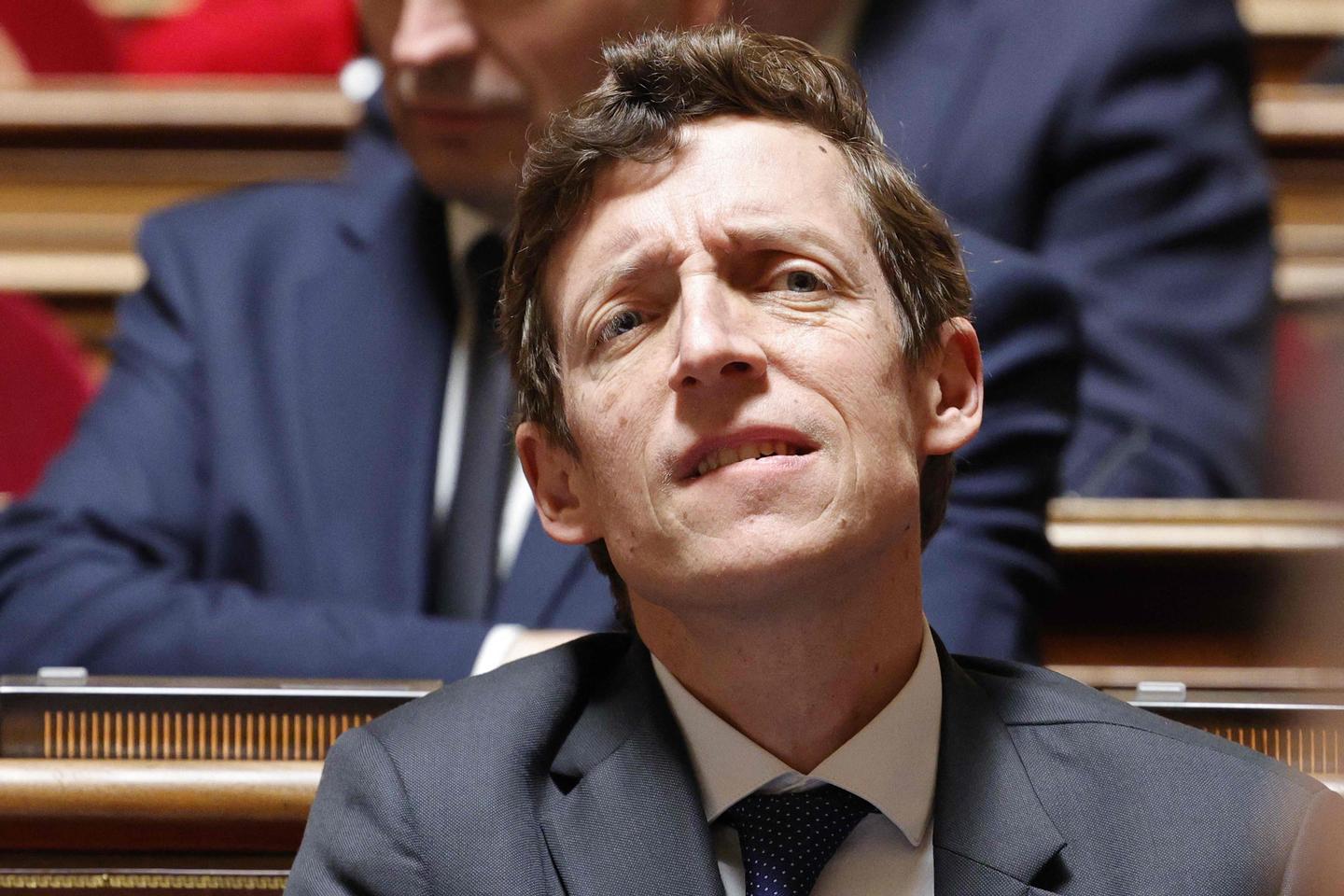 Le ministre de l’éducation juge « profondément scandaleux » le message sur les « génocidaires » publié par un enseignant de Lyon-II Le ministre de l’éducation juge « profondément scandaleux » le message sur les « génocidaires » publié par un enseignant de Lyon-II