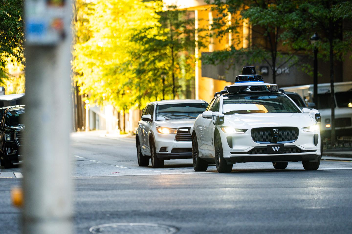 Robots-taxisÂ : les raisons dâ€™un engouement mondial