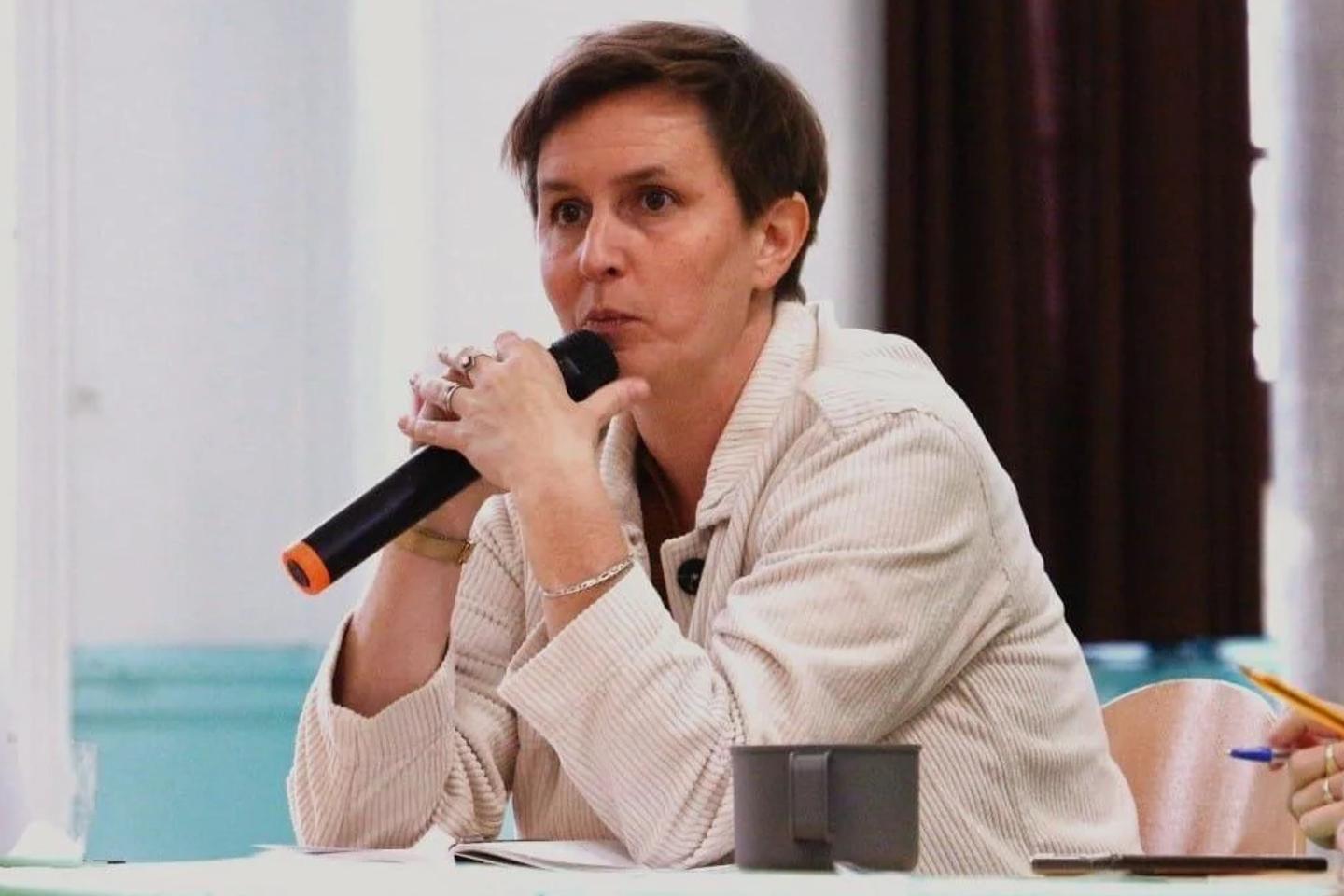 Dénonçant des propos homophobes, la candidate des Ecologistes à l’élection municipale de Saint-Ouen se retire