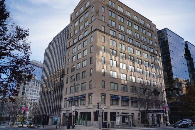 Une vue générale montre les lieux d’une attaque contre deux membres de la garde nationale, à Washington, le 27 novembre 2025.