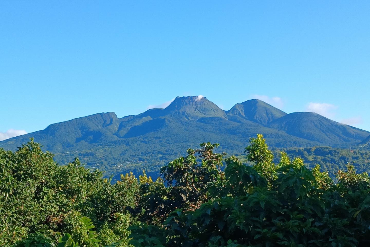 La Guadeloupe simule une éruption majeure de la Soufrière : « Notre volcan est en activité »