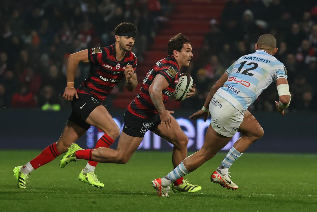 Antoine Dupont de retour sur le terrain avec une victoire du Stade toulousain contre le Racing 92