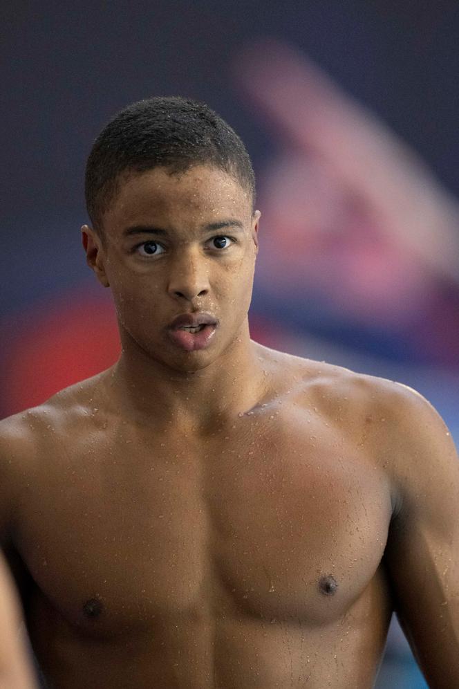 Le nageur Sauveur Cristofini, lors des championnats de natation en petit bassin, au Centre aquatique Alice-Milliat, à Taverny (Val-d’Oise), le 23 octobre 2025.