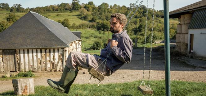 Fabrice Eboué (Gérald) dans « Gérald le Conquérant », de Fabrice Eboué.