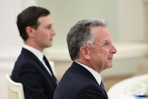 Steve Witkoff et Jared Kushner, lors de leur rencontre avec Vladimir Poutine, à Moscou, mardi 2 décembre 2025.