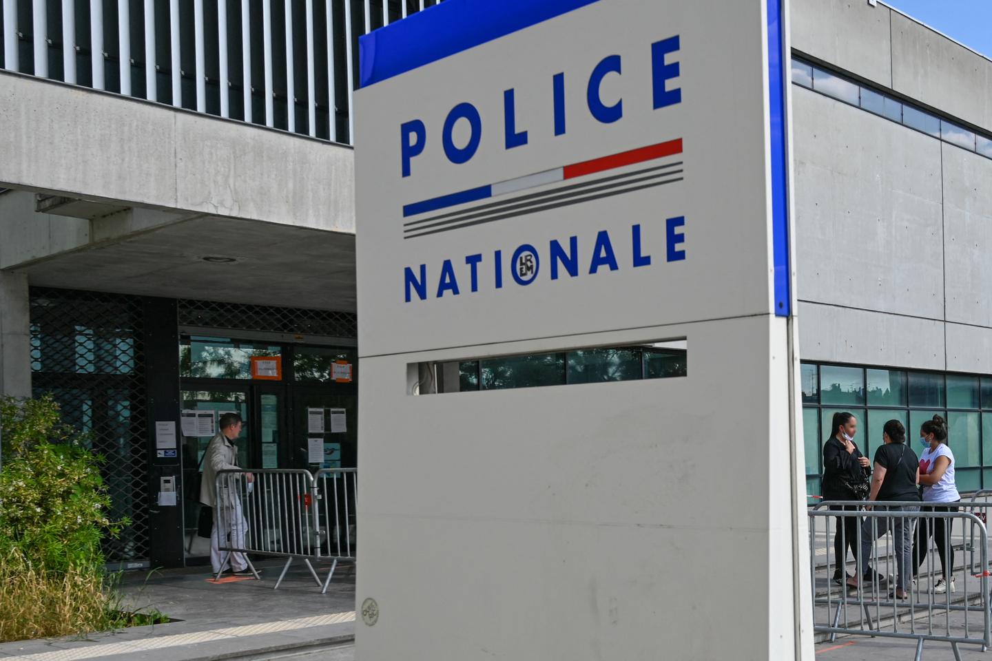 Hauts-de-Seine : un homme soupçonné d’avoir tué sa compagne mis en examen