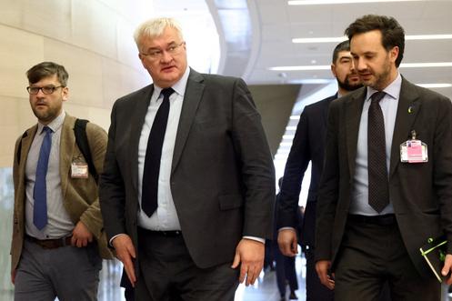 Le ministre des affaires étrangères ukrainien, Andrii Sybiha, au siège de l’OTAN, à Bruxelles, le 3 décembre 2025.