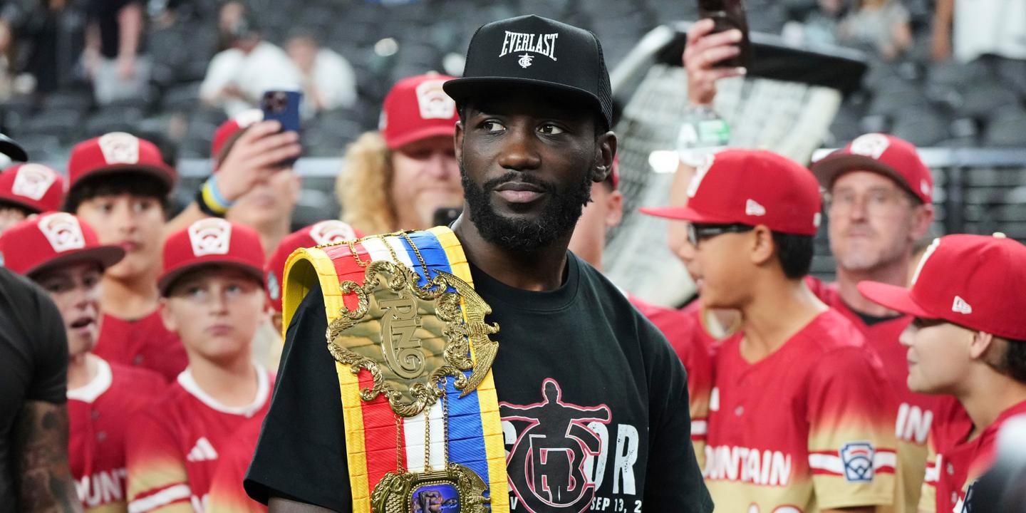 Le boxeur Terence Crawford, champion du monde dans trois catégories de poids différentes, annonce sa retraite sportive