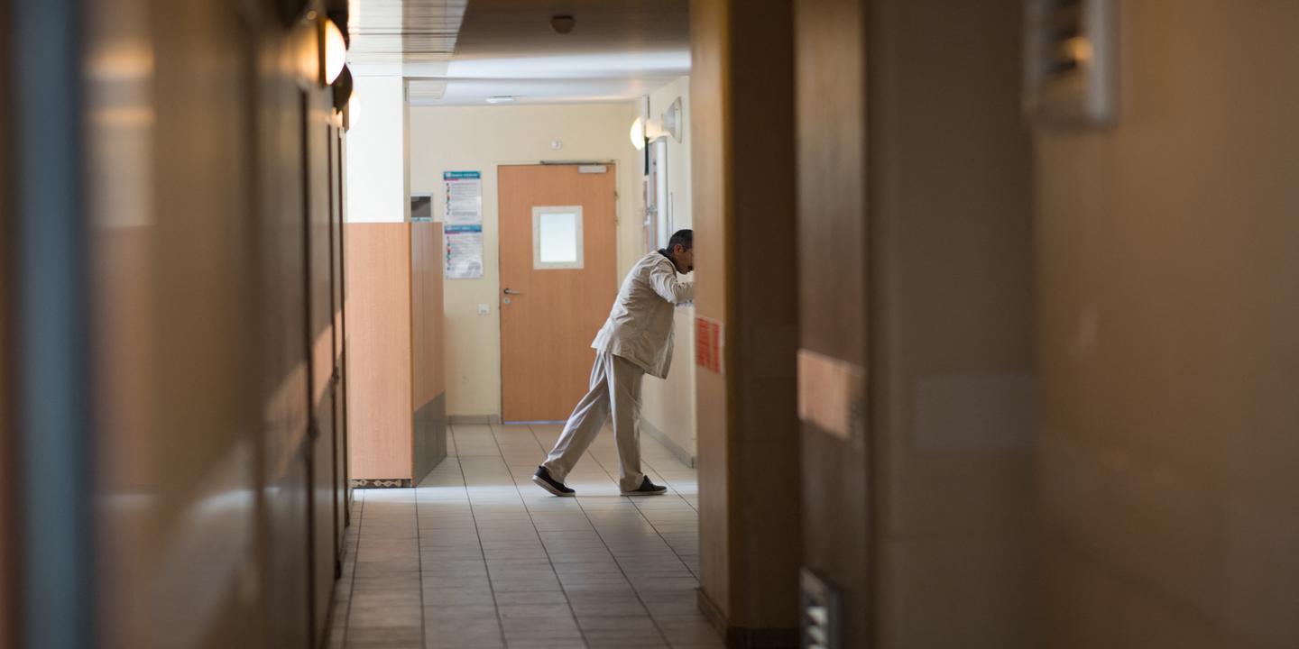 Le contrôleur général des lieux de privation de liberté appelle à créer un « statut unique » pour les mineurs hospitalisés en psychiatrie