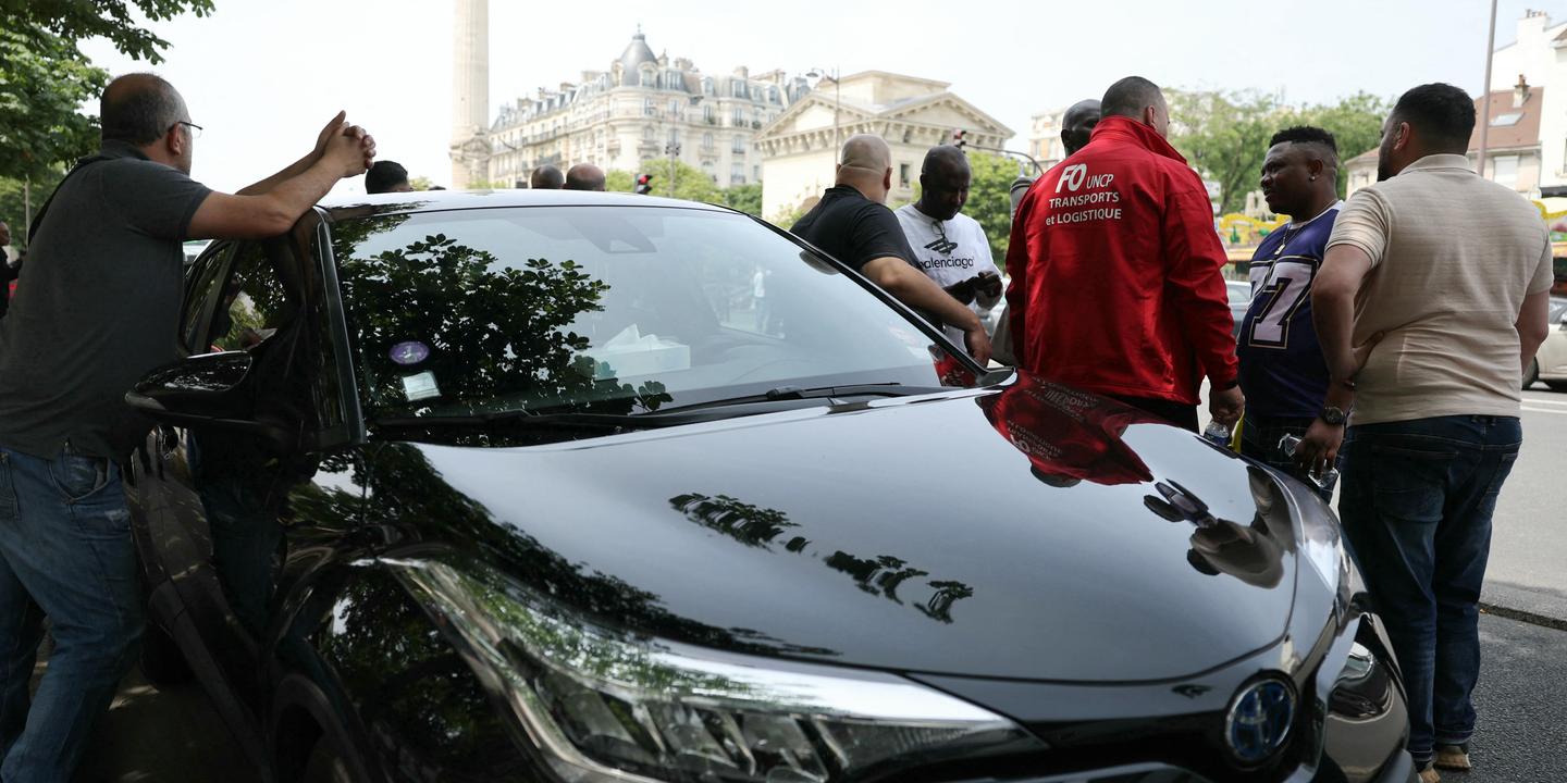 VTC : face à la précarité du métier, le statut d’« entrepreneur salarié » séduit mais suscite des critiques