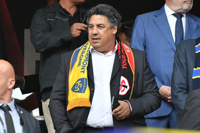 Serge Blanco assiste à la finale du Top 14 de rugby entre le Stade Toulousain et l’ASM Clermont Auvergne au Stade de France à Saint-Denis, au nord de Paris, le 15 juin 2019.