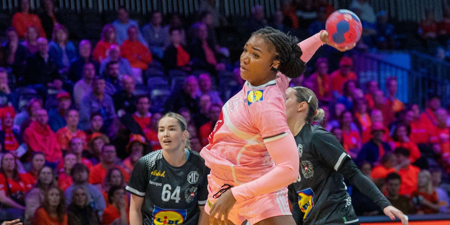 Mondial de handball : les Françaises dominent l’Autriche et se rapprochent des quarts de finale
