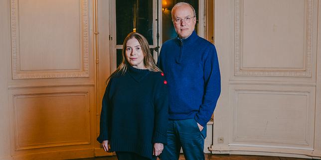 Anne Goscinny et Emmanuel Guibert, dans les locaux de la maison d’édition Gallimard, en novembre 2025.