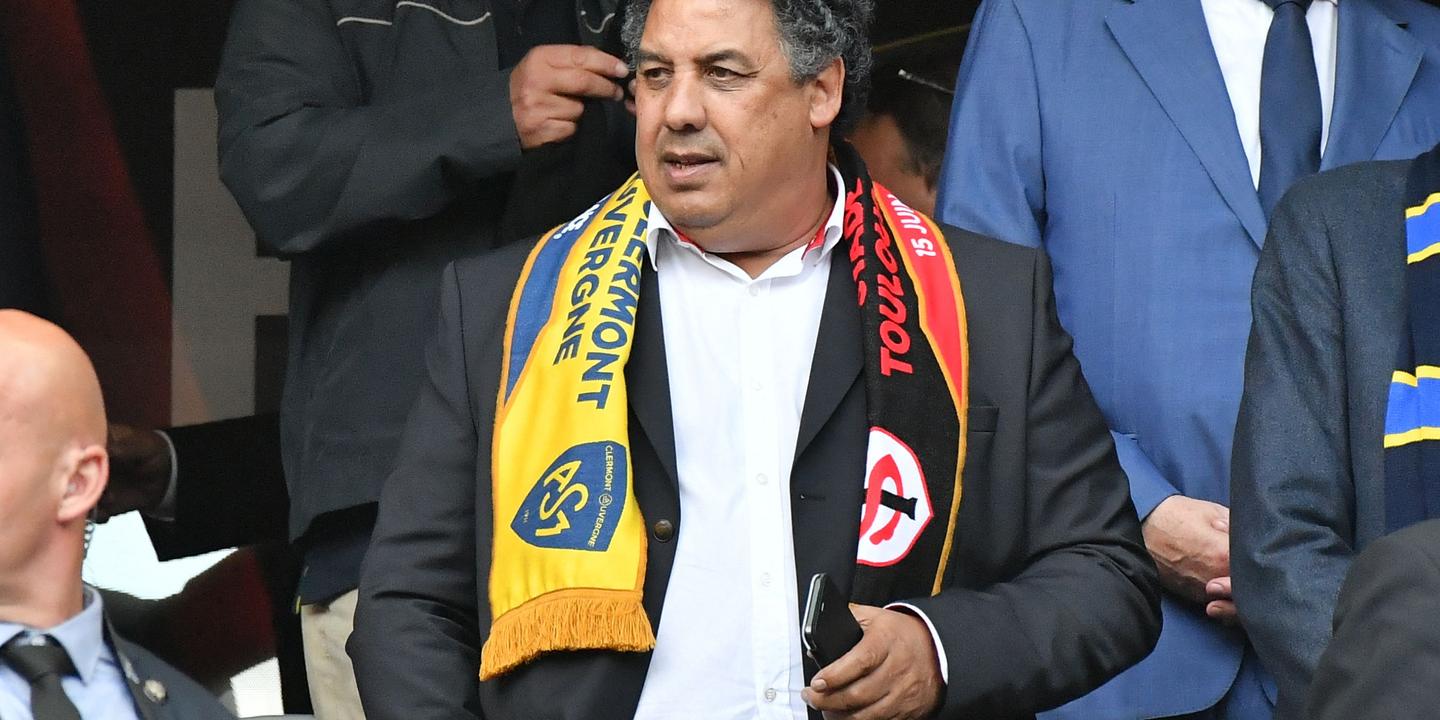 Serge Blanco, légende du rugby, se lance dans la course à la mairie de Biarritz pour « redonner l’élan » à la ville