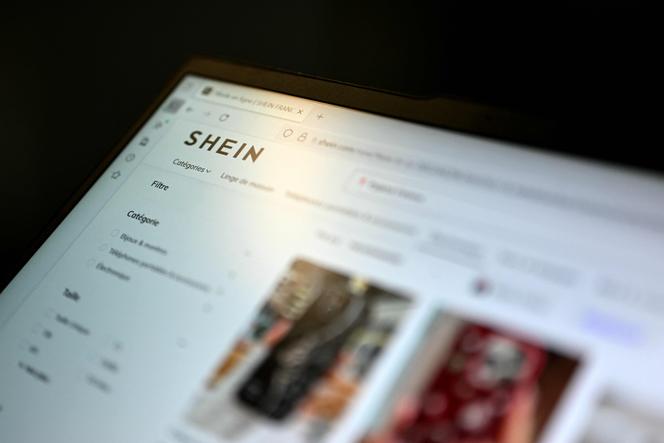 Le site Internet de Shein, à Paris, le 5 novembre 2025. 